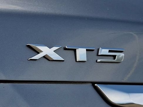 Used 2025 Cadillac XT5 Luxury w/ LPO, Floor Liner Package AWD/4WD image 30