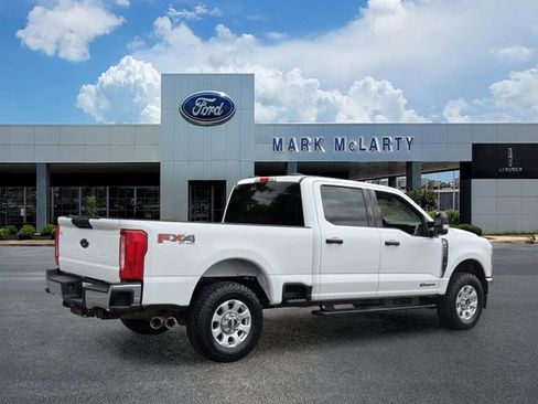 Certified 2024 Ford F250 XLT w/ FX4 Off-Road Package AWD/4WD image 5