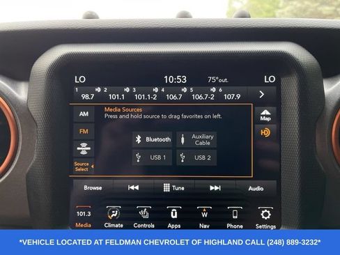 Used 2023 Jeep Gladiator Mojave w/ LED Lighting Group AWD/4WD image 14