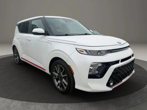 Used 2021 Kia Soul GT-Line FWD image 3