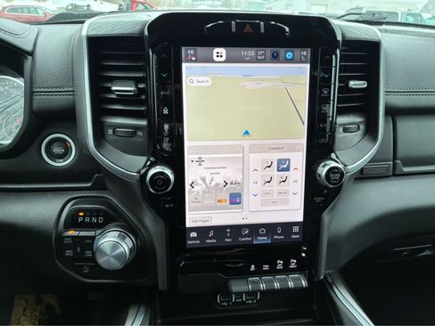 Used 2023 RAM 1500 Laramie image 12