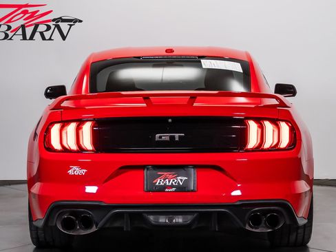 Used 2018 Ford Mustang GT Premium w/ GT Performance Package RWD image 4