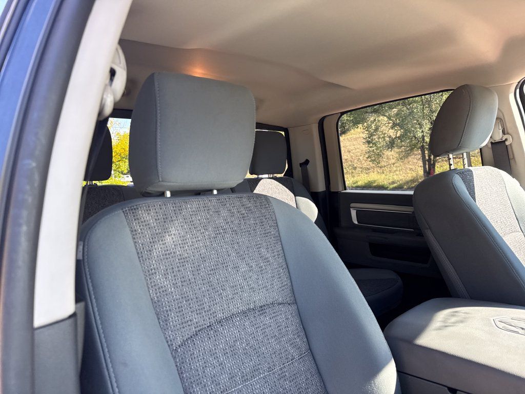 Used 2017 RAM 1500 Big Horn AWD/4WD image 29