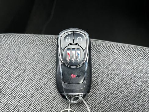 Used 2025 Buick Encore GX Preferred image 22