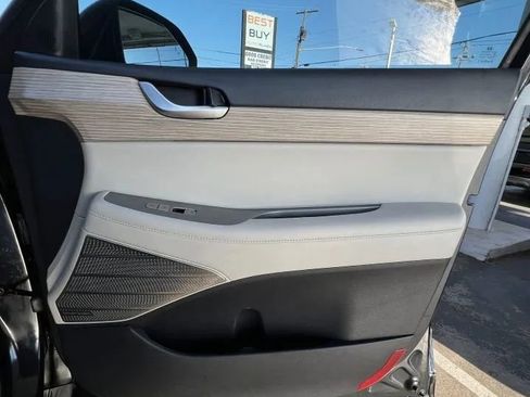 Used 2021 Hyundai Palisade Limited image 22