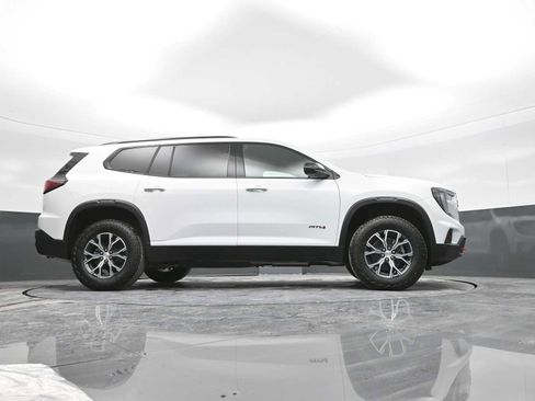 New 2025 GMC Acadia AT4 w/ LPO, Floor Liner Package image 40