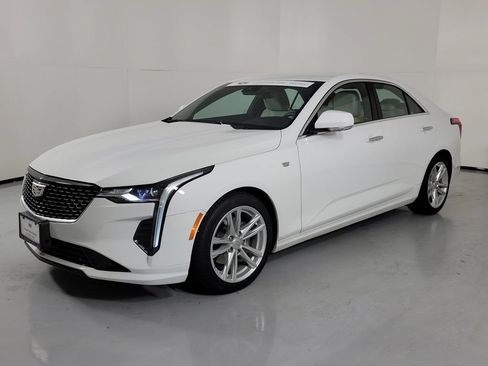 Certified 2024 Cadillac CT4 Luxury RWD image 2