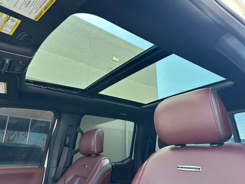 Used 2022 Ford F250 Platinum w/ Tremor Off-Road Package image 2