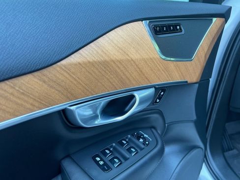 Certified 2024 Volvo XC90 B6 Plus w/ Protection Package AWD/4WD image 11