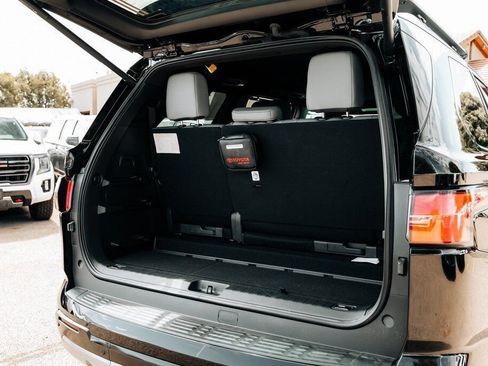Used 2026 Toyota Sequoia Limited AWD/4WD image 57