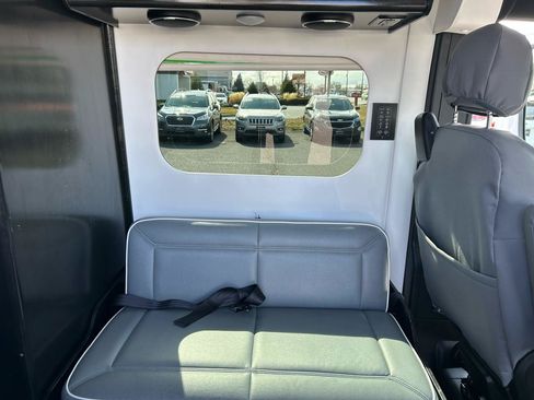 Used 2017 RAM ProMaster 3500 w/ Mopar Trailer Tow Group FWD image 9