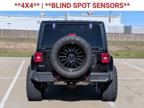 Used 2021 Jeep Wrangler Unlimited Sahara 4xe image 7