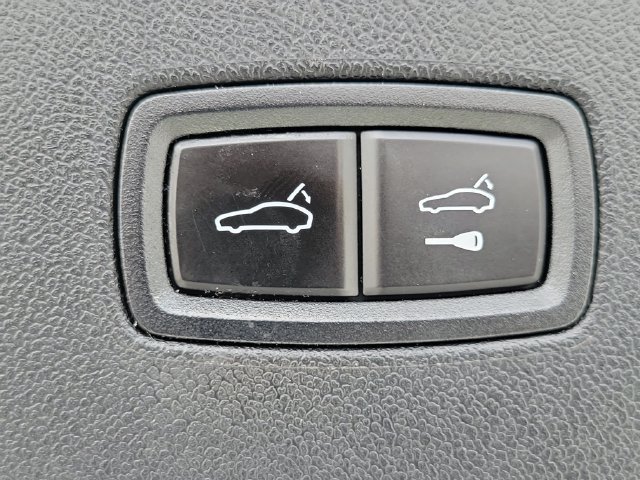 Used 2022 Porsche Cayenne S AWD/4WD image 13