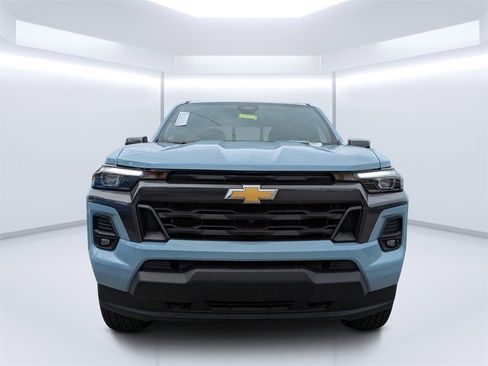 New 2025 Chevrolet Colorado LT w/ LT Convenience Package image 8