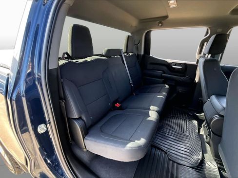 Used 2019 Chevrolet Silverado 1500 Custom w/ Custom Convenience Package AWD/4WD image 20