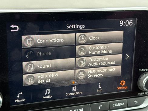 Certified 2023 Nissan Rogue SV image 26