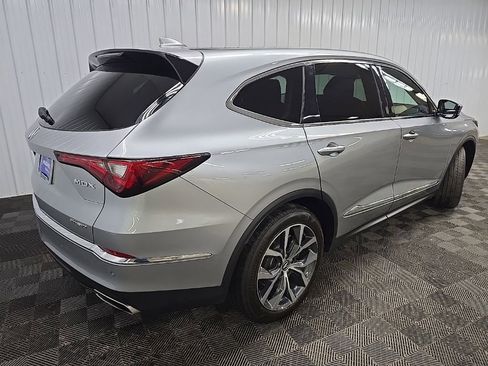 Used 2023 Acura MDX SH-AWD w/ Technology Package image 10