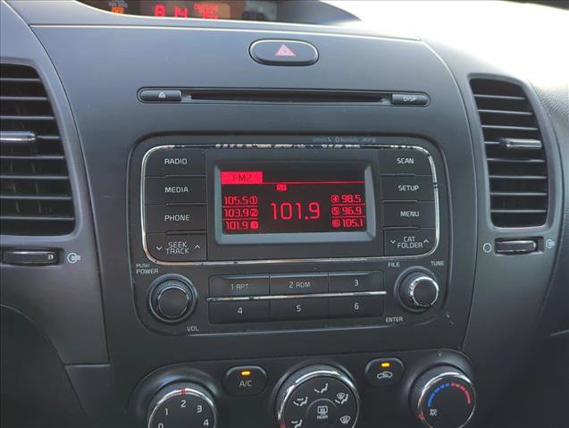 Used 2016 Kia Forte LX FWD image 14