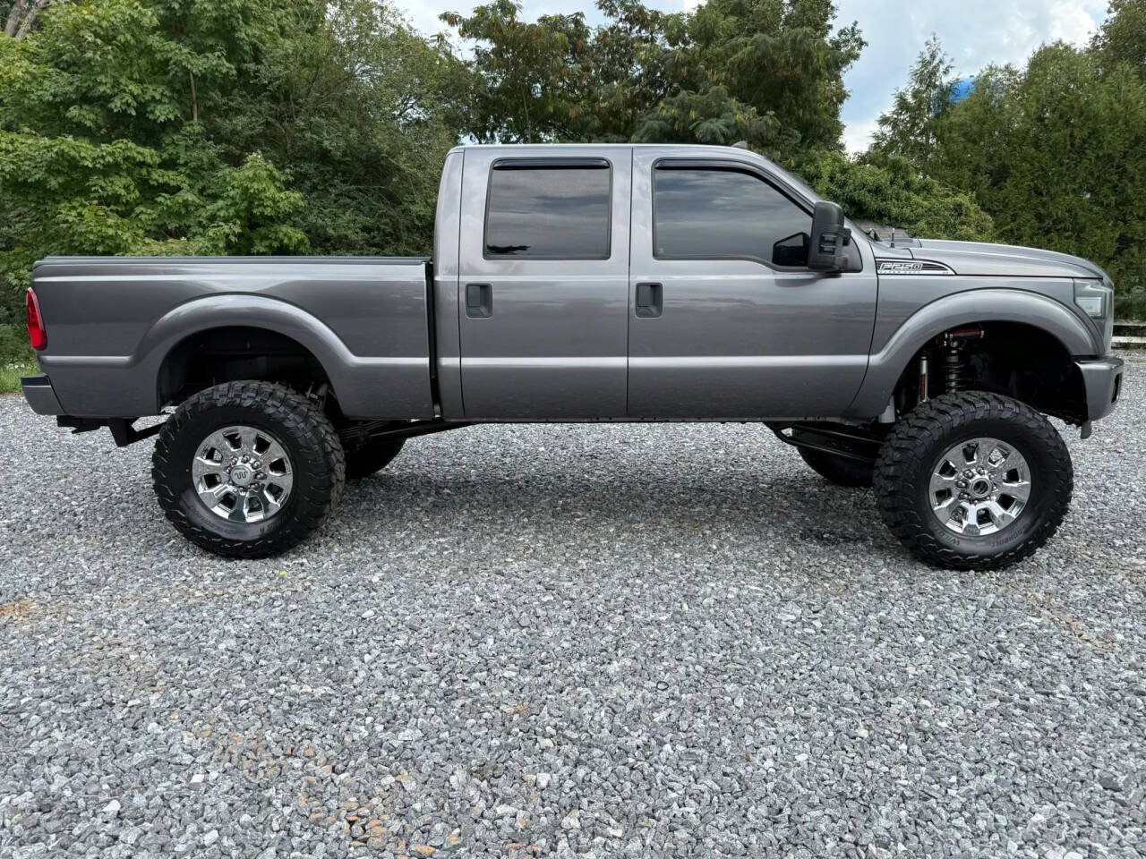 Used 2014 Ford F250 XLT w/ XLT Value Package AWD/4WD image 8