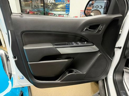 Used 2020 Chevrolet Colorado ZR2 w/ ZR2 Dusk Special Edition image 26