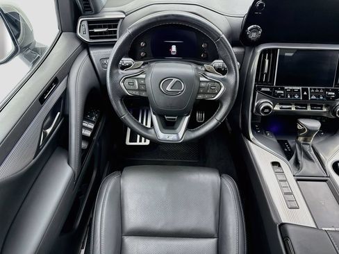 Used 2023 Lexus LX 600 F Sport AWD/4WD image 10