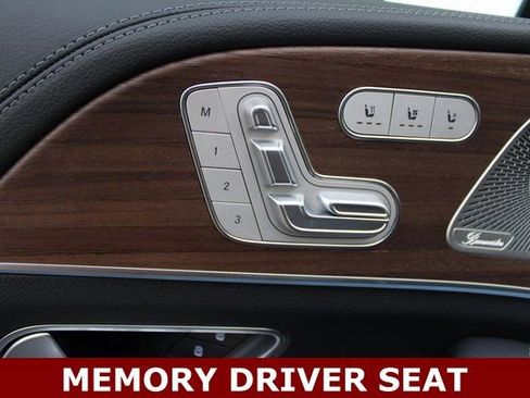 New 2026 Mercedes-Benz GLS 580 4MATIC image 14