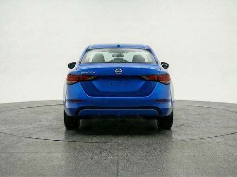 Used 2025 Nissan Sentra SV image 7