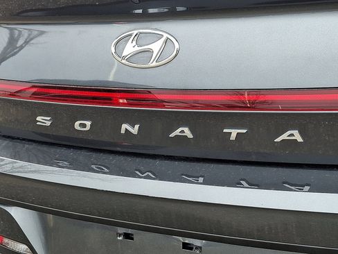 Certified 2023 Hyundai Sonata SE w/ Cargo Package image 30