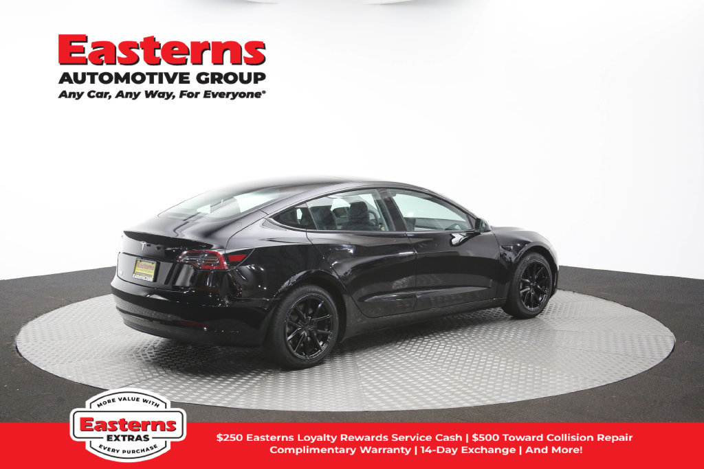 Used 2023 Tesla Model 3 Standard Range RWD image 37