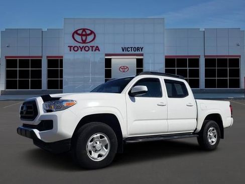 Used 2023 Toyota Tacoma SR image 1