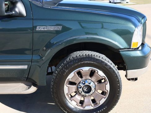 Used 2003 Ford Excursion Limited image 15