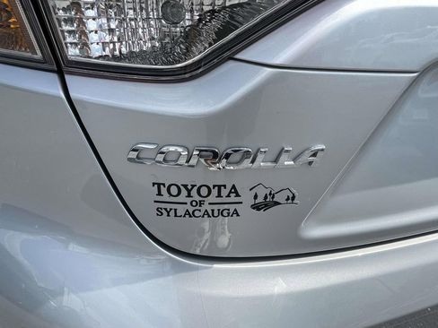 Used 2024 Toyota Corolla SE FWD image 9