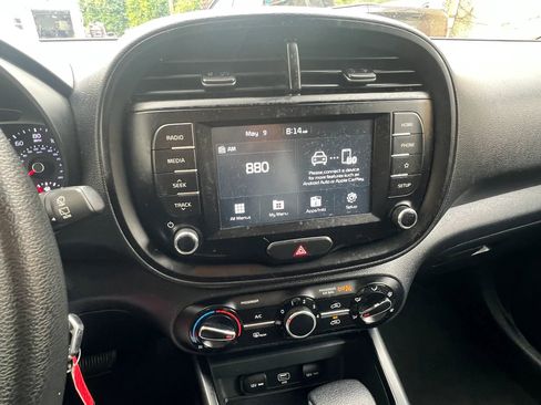 Used 2021 Kia Soul S FWD image 22