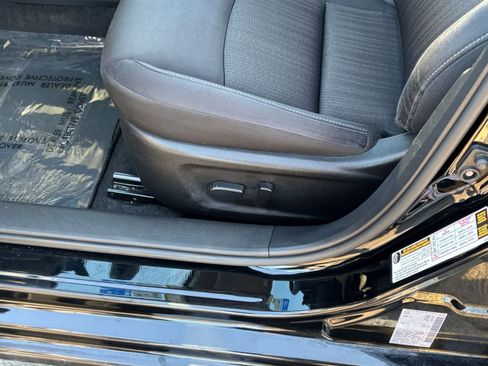 Used 2025 Nissan Altima 2.5 SV FWD image 22