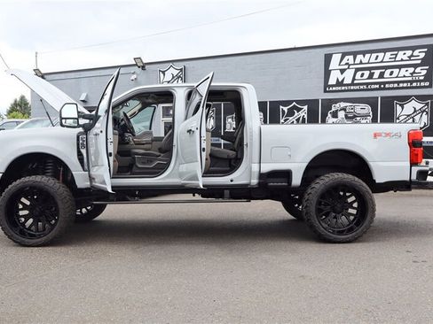 Used 2025 Ford F350 Platinum w/ Platinum Plus Package AWD/4WD image 41