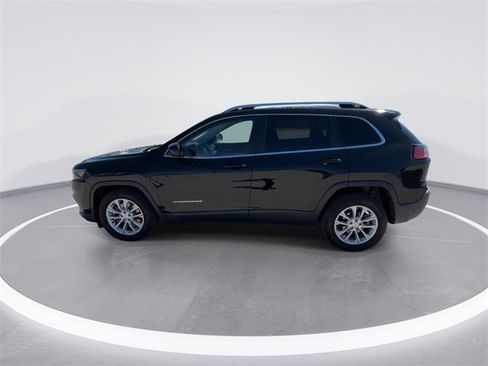 Used 2019 Jeep Cherokee Latitude w/ Popular Appearance Group image 7