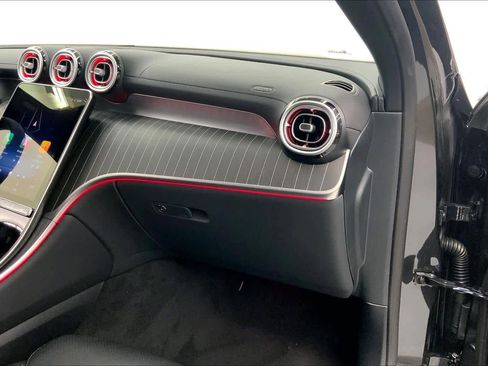New 2026 Mercedes-Benz GLC 300 image 28