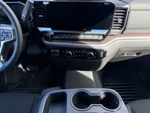 New 2026 Chevrolet Silverado 2500 LT w/ All Star Edition image 11