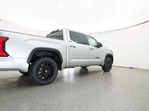 New 2026 Toyota Tundra Limited AWD/4WD image 11
