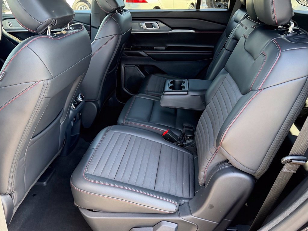 Used 2026 Ford Explorer ST-Line RWD image 29