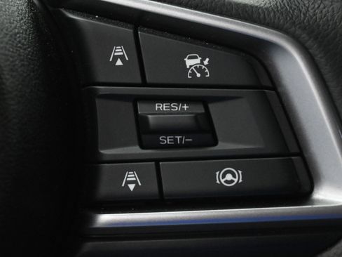 Used 2025 Subaru Legacy Premium AWD/4WD image 19