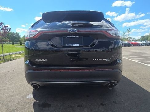 Used 2016 Ford Edge Titanium w/ Equipment Group 301A AWD/4WD image 8