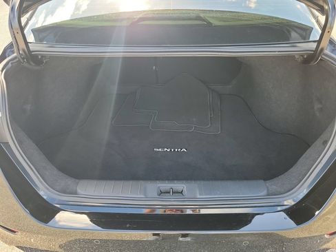 Certified 2025 Nissan Sentra S FWD image 7