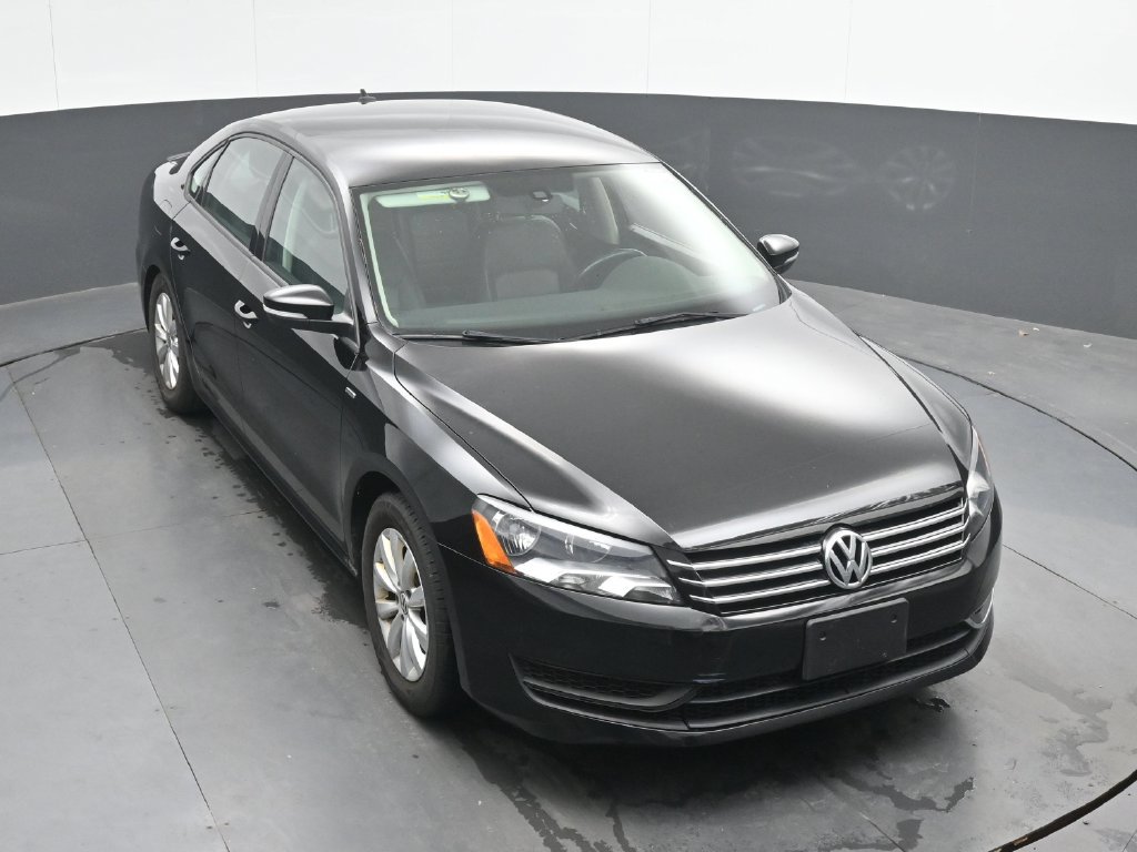 Used 2015 Volkswagen Passat 1.8T Wolfsburg Edition FWD image 30