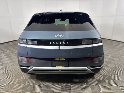 Used 2024 Hyundai Ioniq 5 SEL image 4