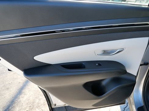 Certified 2023 Hyundai Tucson SEL w/ Convenience Package image 12