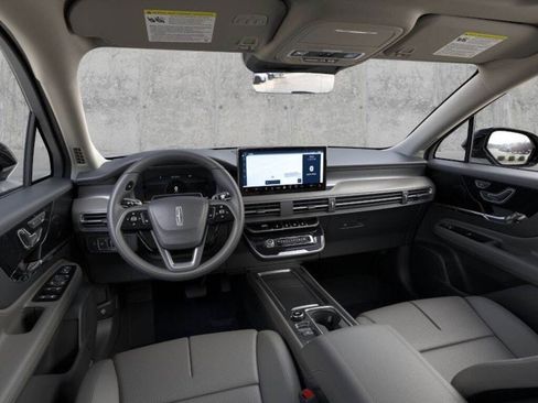 New 2026 Lincoln Corsair Premiere image 31