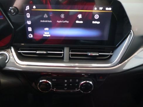 New 2026 Chevrolet Trax ACTIV w/ Driver Confidence Package FWD image 19