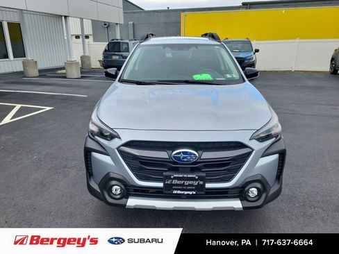 Certified 2025 Subaru Outback Limited image 9