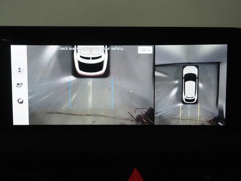 Used 2023 Kia EV6 GT-Line w/ GT-Line Suede Seat Package image 34